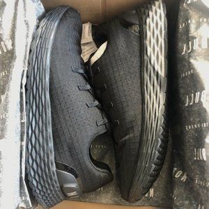 NWT NOBULL Ripstop Runners